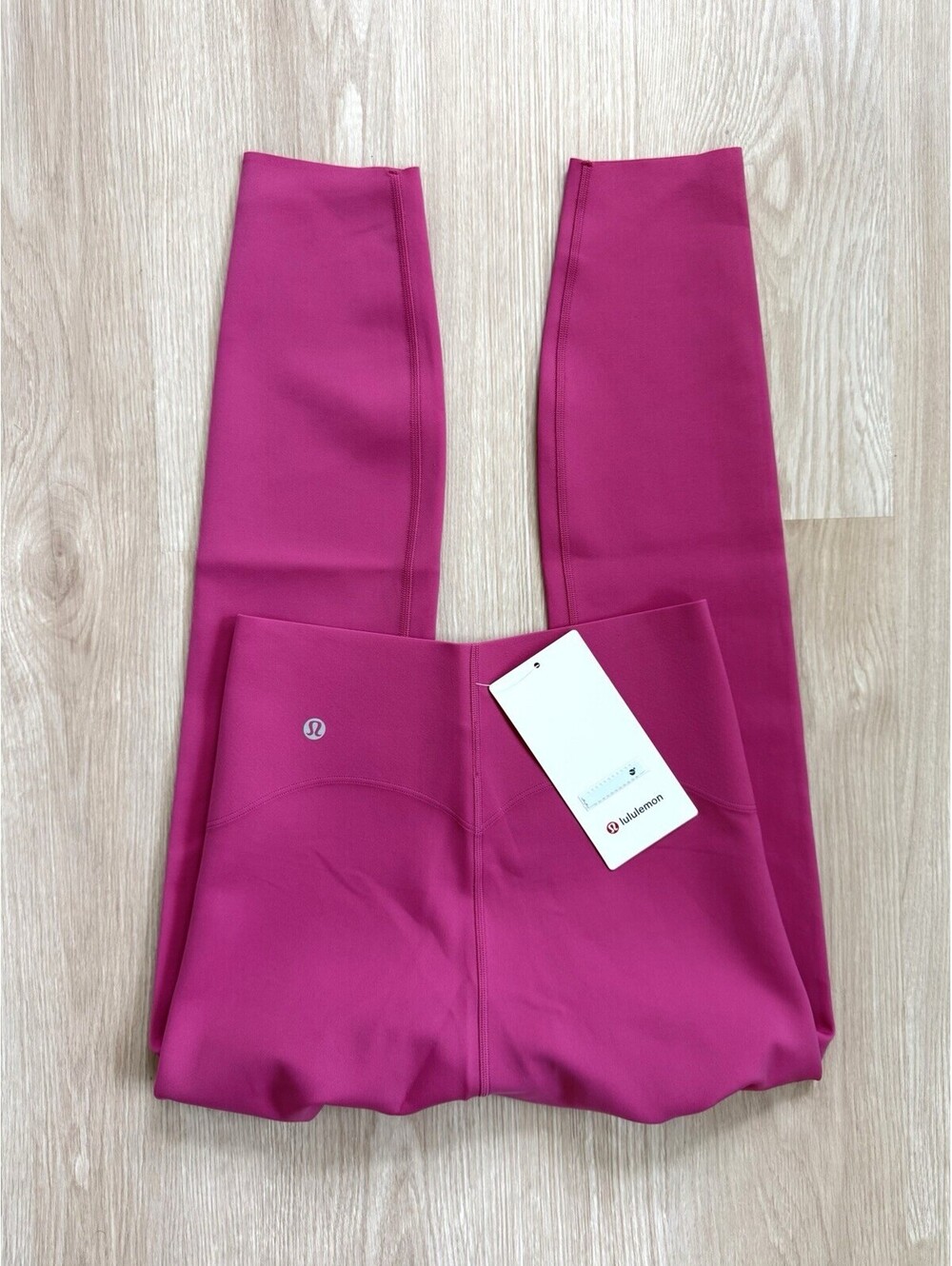 NWT Lululemon Glow Up HR Tight 25” Raspberry Pink Women’s Size 6 Compression